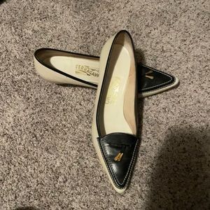 Very comfortable 100%leather athletic shoes